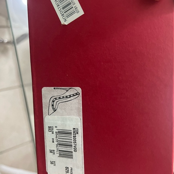 Valentino heels - Picture 8 of 8